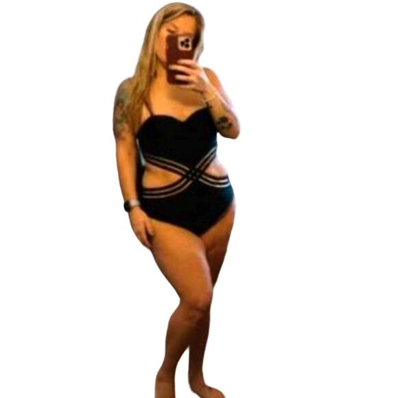 CRISS CROSS One Piece Bathing Suit Sz XL BLACK Glam Avante Garde Push Padded NEW - Picture 5 of 13